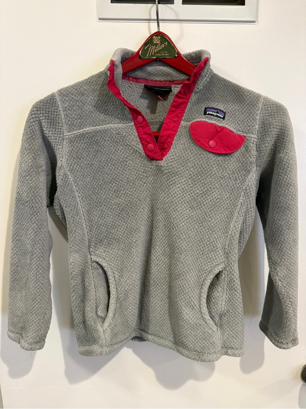 Patagonia girls Gray Fleece Pullover